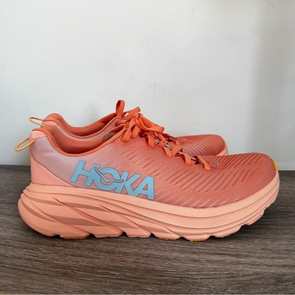 Hoka One One Rincon 3 
Shell Coral Peach 1119396-SCPP W8B - Picture 2 of 13